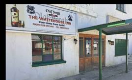 WH Inn - front door entrance